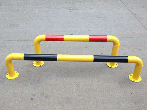 車(chē)庫(kù)防撞護(hù)欄